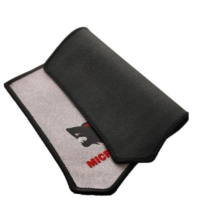 Medium-Sized Mouse Pad (L16) – Smooth & Durable for Precision