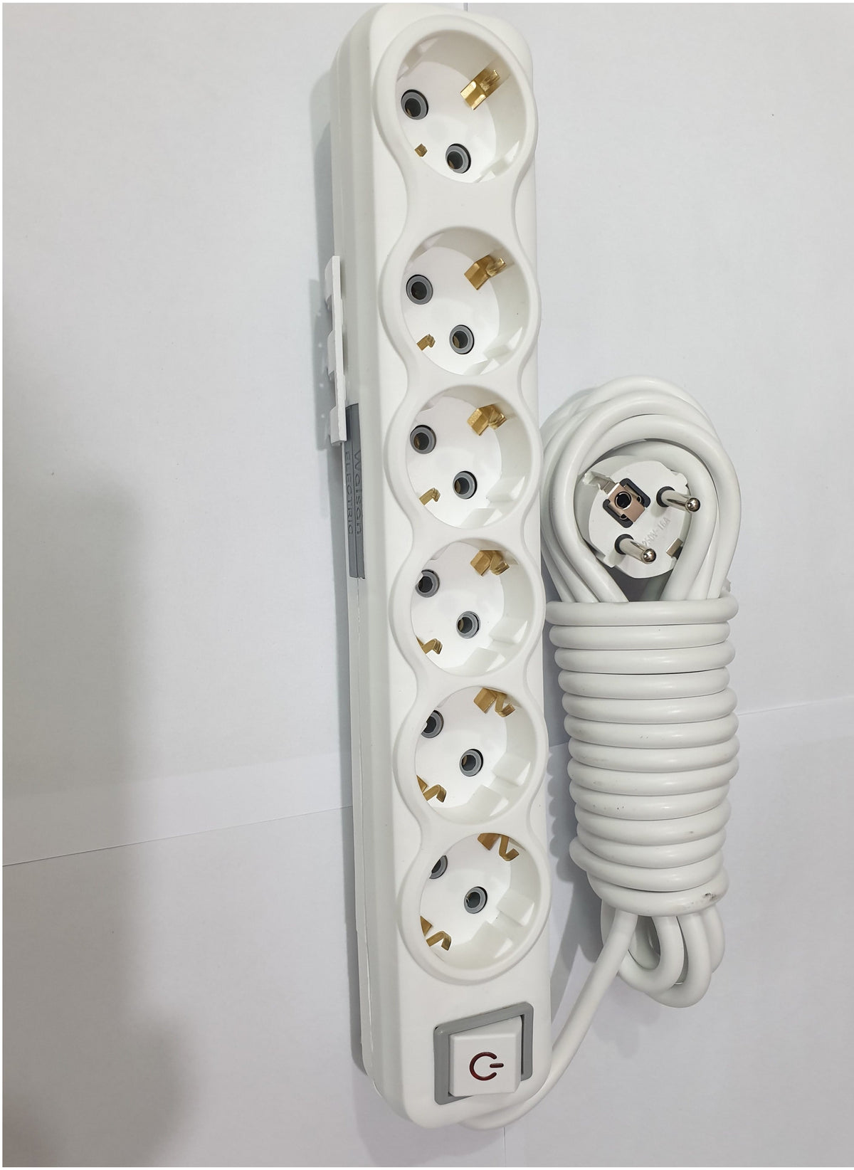 Power Strip Joint – 6 Sockets, 5-Meter Cable – Safe & Reliable Extension Cord