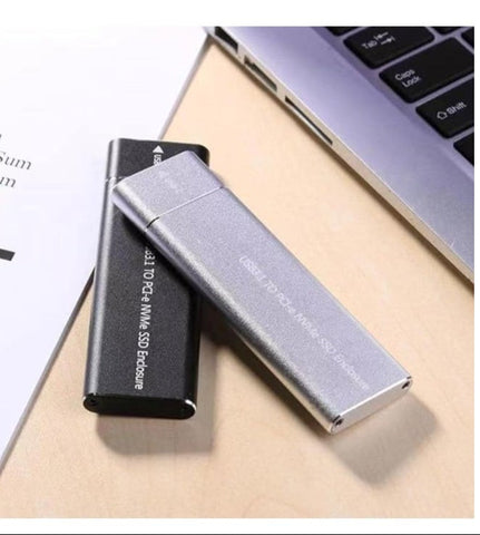 M.2 NVMe SSD Enclosure – 10Gbps High-Speed Storage Case