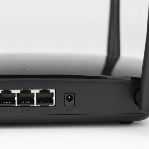 1500 mAh AC750 Wireless Dual Band 4G LTE Advanced Router - Archer MR200 Black