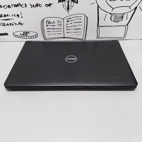 DELL 5580 I7-7820HQ RAM 8G HD 256G 2G NVIDIA CAM 15.6 FULLKEYBOORD جيل سابع السعر